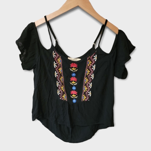 Chloe & Katie Tops - Chloe & Katie Embroidered Crop, Medium